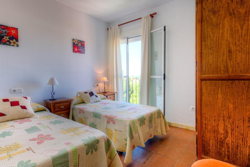 Apartamentos Costa Trafalgar زاهورا الغرفة الصورة